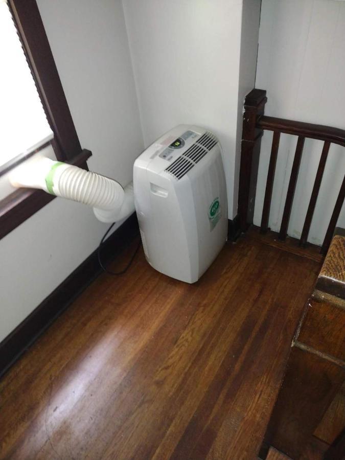 "New Listing" Spacious 3 Bedroom Large Home Close To Downtown, Oakland, & East Liberty! Home Pittsburgh Exterior photo